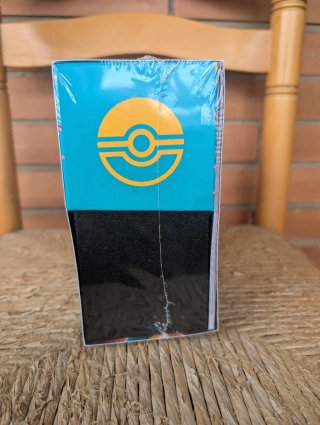 Caja Entrenador Élite Pokémon Héroes Ascendentes