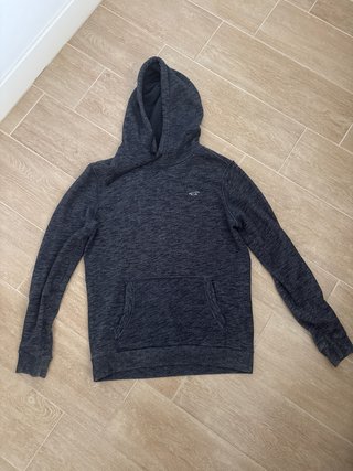 Sudadera Hollister con capucha gris