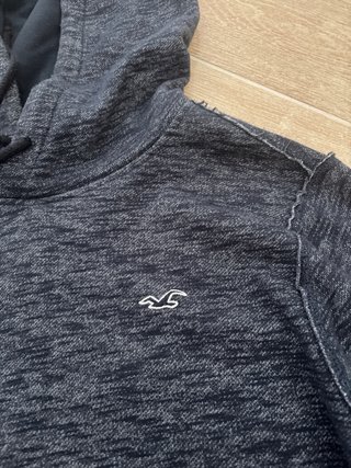 Sudadera Hollister con capucha gris