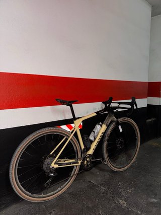 Bicicleta Gravel Canyon Carbono