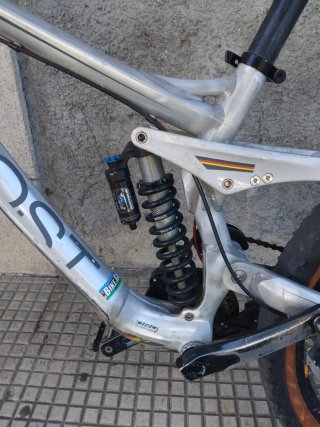 Bicicleta de Descenso Ghost