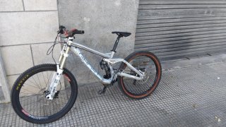Bicicleta de Descenso Ghost