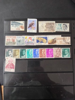 Lott di francobolli di vari paesi