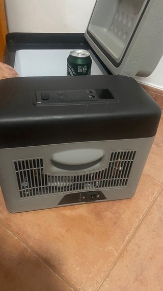 Nevera 12v y 220 Ac. Marca alpicool, modelo C20
