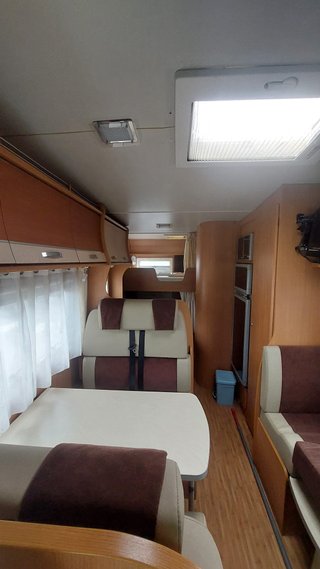 AUTOCARAVANA BENIMAR 320 SPORT