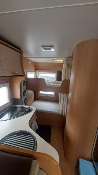 AUTOCARAVANA BENIMAR 320 SPORT