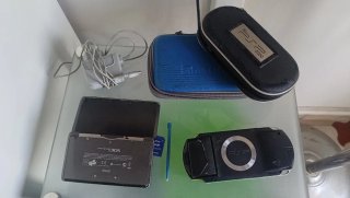 Nintendo 3DS e PSP 2000 Nera
