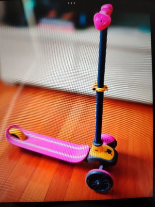 Patinete 3 ruedas rosa y amarillo
