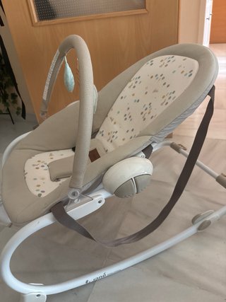 Hamaca bebé con música y vibración