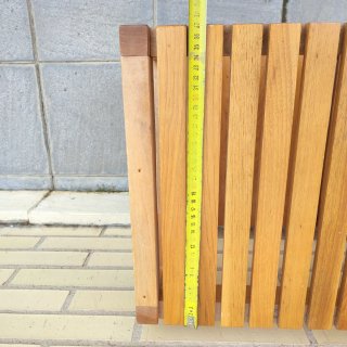 Banco Ikea Molger 2 estantes madera