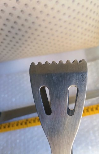 Set BARBACOA Cuchillo y Pinzas Acero Inox regala