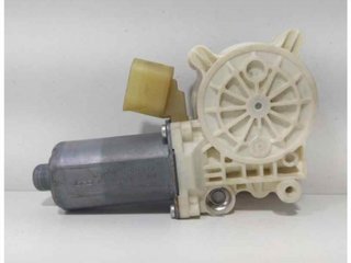 MOTOR ELEVALUNAS DELANTERO DERECHO 6981142 87081