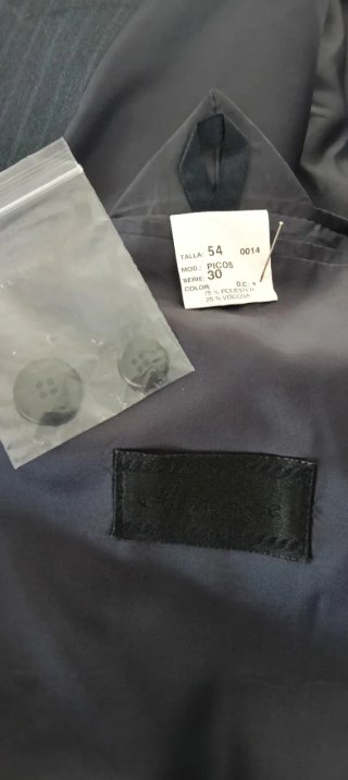Traje de rayas diplomáticas para caballero