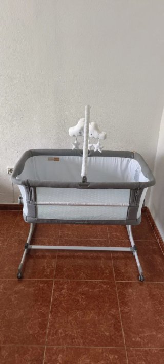 Minicuna colecho Jané + nórdico y sábanas