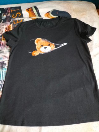 Camiseta negra de mujer