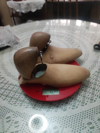 Hormas de zapatero antiguas de madera
