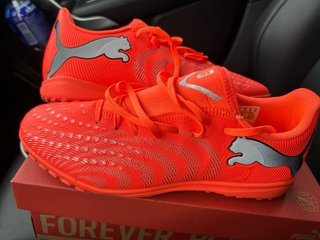 Puma Future 9 Play Talla 43 Naranja Plata