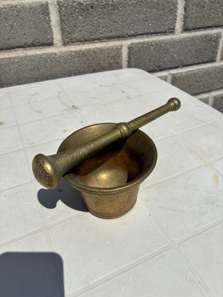 Mortaio e pestello in bronzo
