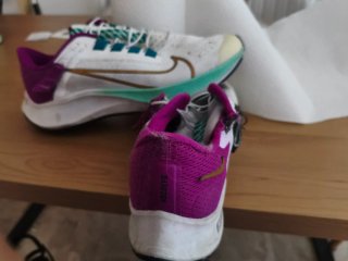 Botines Nike Morado y Blanco