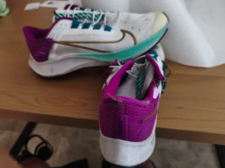 Botines Nike Morado y Blanco