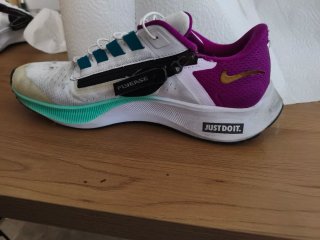 Botines Nike Morado y Blanco