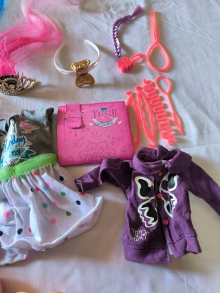 Lote Ropa y Accesorios Nancy