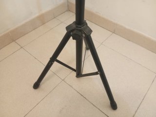 Atril para partituras o doblaje IMPECABLE