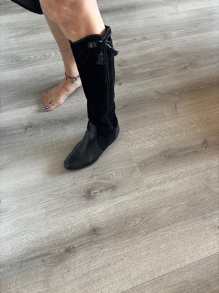 Botas altas negras