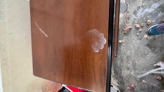 Mueble TV madera marrón y dorado