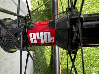 Ruedas Nesta Ventus 30 Carbono