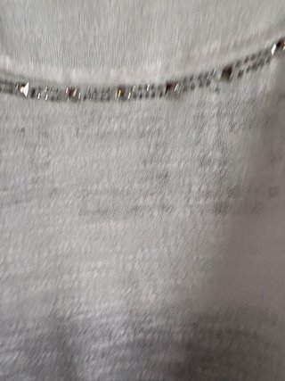 Blusa con pedrería