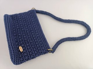 Bolso crochet azul estilo cartera azul marino