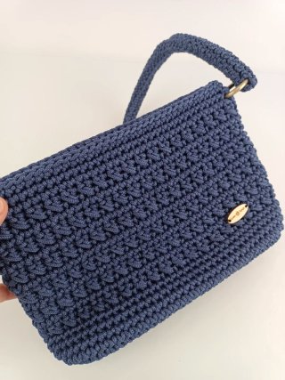 Bolso crochet azul estilo cartera azul marino
