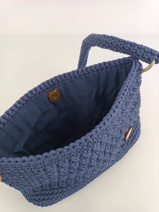 Bolso crochet azul estilo cartera azul marino