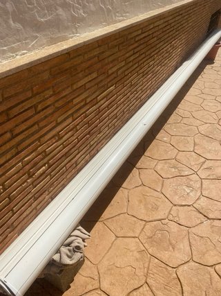 Toldo eléctrico 6m metal blanco