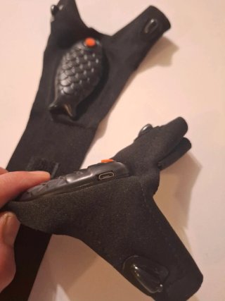 Guantes con linterna LED manos libres