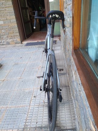 BICICLETA DE CARRETERA LOBITO RV08