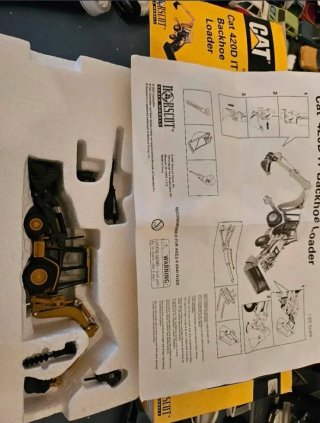 Retroexcavadora CAT 420D 1:50 Norscot