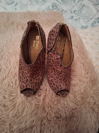 Botines con estampado de leopardo
