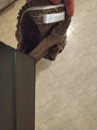 Mono corto marrón