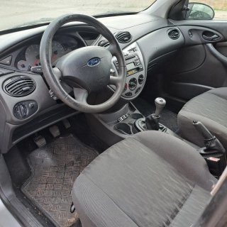 Ford Focus Trend 4p 2005