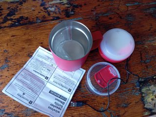 Tazza HXL con cassa Bluetooth rossa