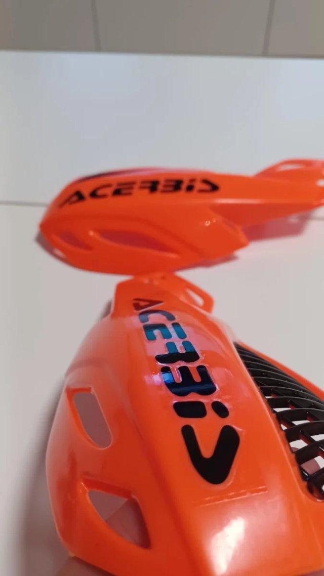 Paramanos Guardamanos Acerbis color a elegir