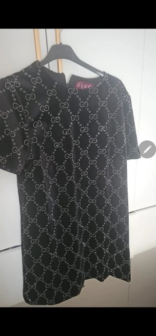 Vestido Gucci negro con monograma totalmente nuevo