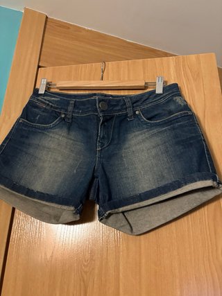 Shorts vaqueros para chica. Pantalón corto mujer