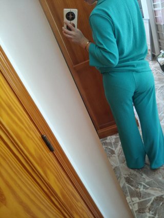 Conjunto pantalón y blazer verde azulado
