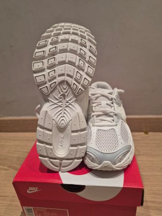 Nike V5 RNR Mujer Talla 35.5