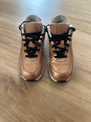 Nike Air Max Bambas Doradas Talla 35