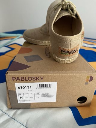 Zapatos Pablosky niño beige