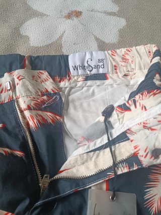 Pantalón White Sand 88 Estampado Palmeras Talla XS